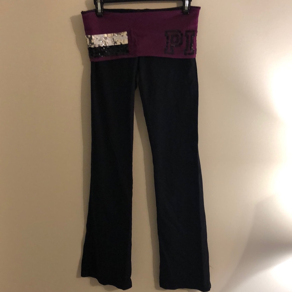 VS Pink Yoga Pants